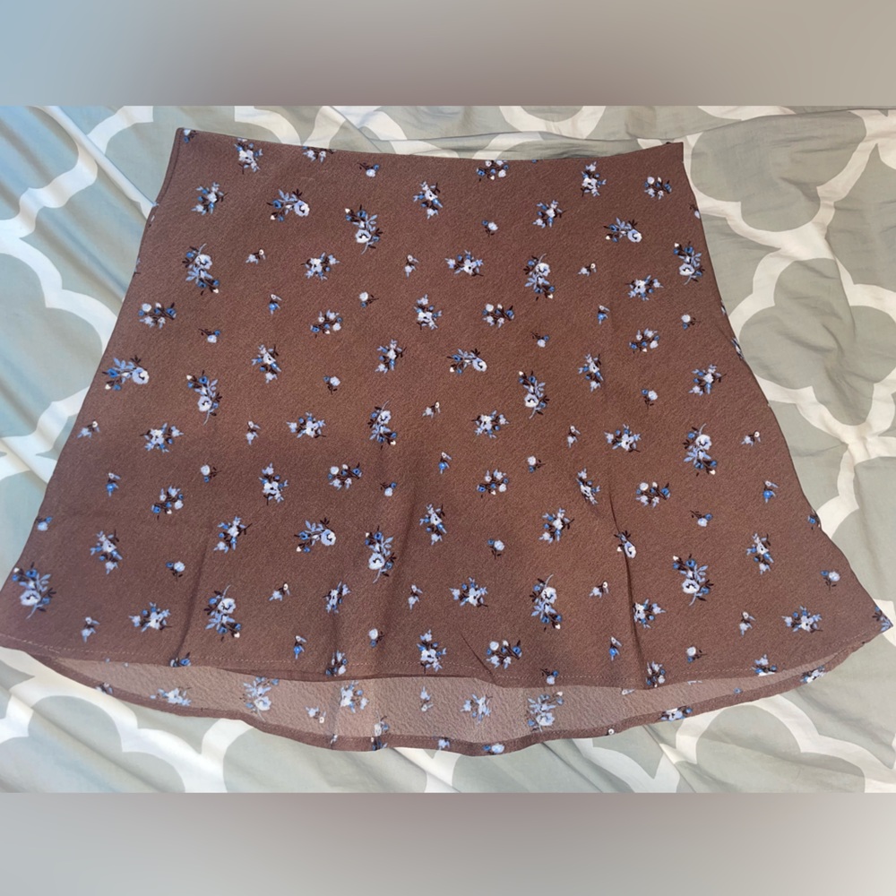 H&M Brown Pleated A-line Mini Skirt